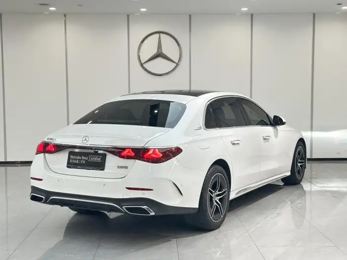 Mercedes-Benz E-Class 2024 Model E 260 L Sports sedan – фото 7