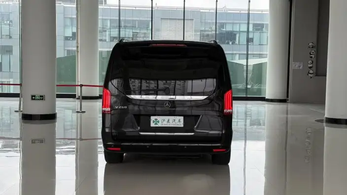 Mercedes-Benz V-Class 2021 Model V 260 Pilot Edition – фото 5