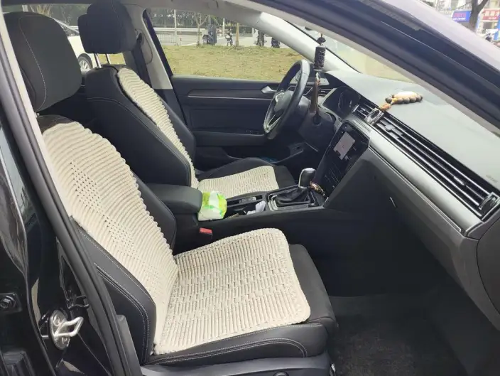 Volkswagen Magotan 2021 Model 330TSI DSG 30th Anniversary Memorial Edition – фото 8