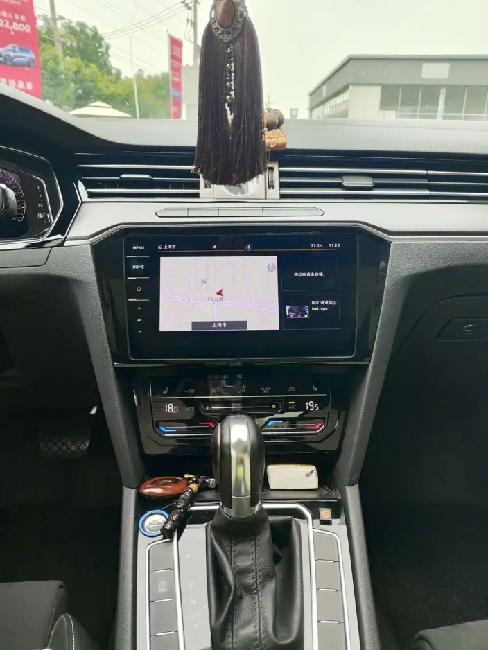 Volkswagen Magotan 2021 Model 330TSI DSG 30th Anniversary Memorial Edition – фото 10