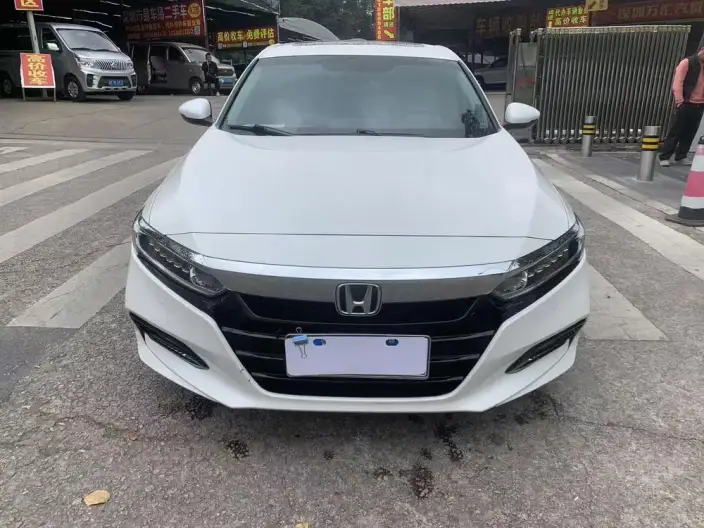 Honda Accord 2021 Model 260TURBO Luxury · Starry sky Limited edition – фото 2
