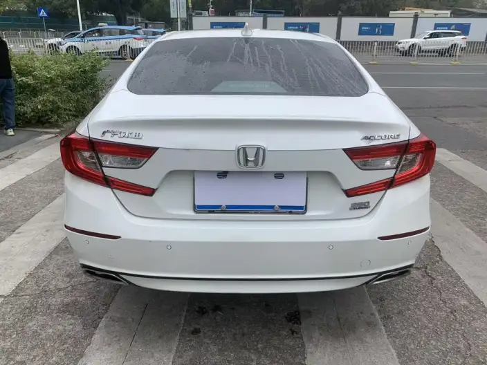 Honda Accord 2021 Model 260TURBO Luxury · Starry sky Limited edition – фото 5