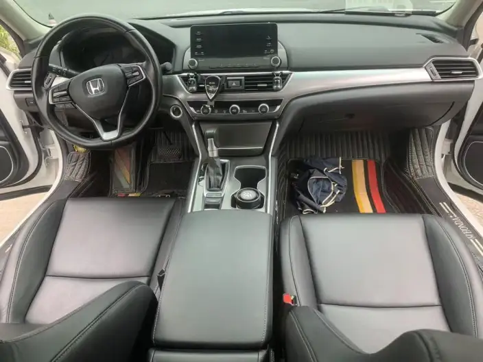 Honda Accord 2021 Model 260TURBO Luxury · Starry sky Limited edition – фото 7