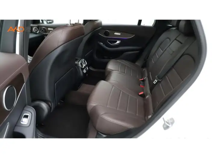 Mercedes-Benz GLC 2022 Model Facelift GLC 300 L 4MATIC Dynamic Model Collector Edition – фото 9