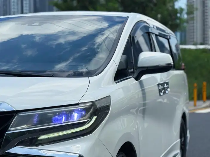 Vellfire 2020 Model Hybrid 2.5L HV Premium Edition – фото 10