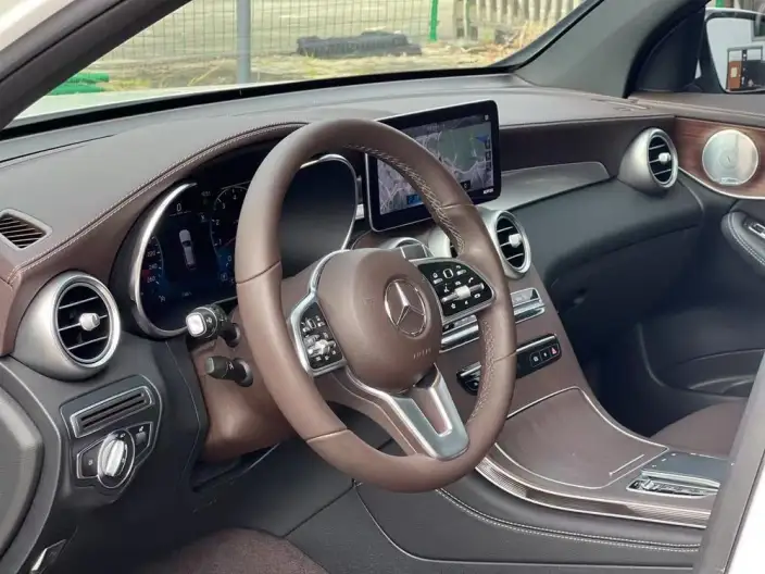 Mercedes-Benz GLC 2021 Model GLC 300 L 4MATIC Dynamic Model – фото 8