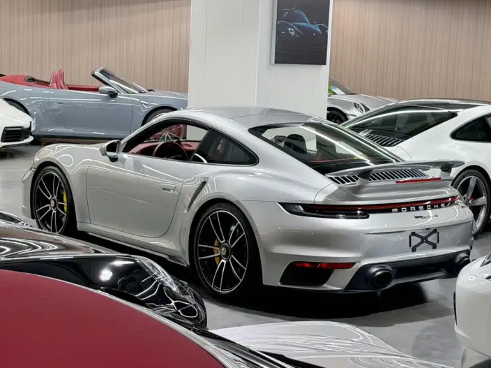PORSCHE 911 2020 Model Turbo S 3.7T – фото 3