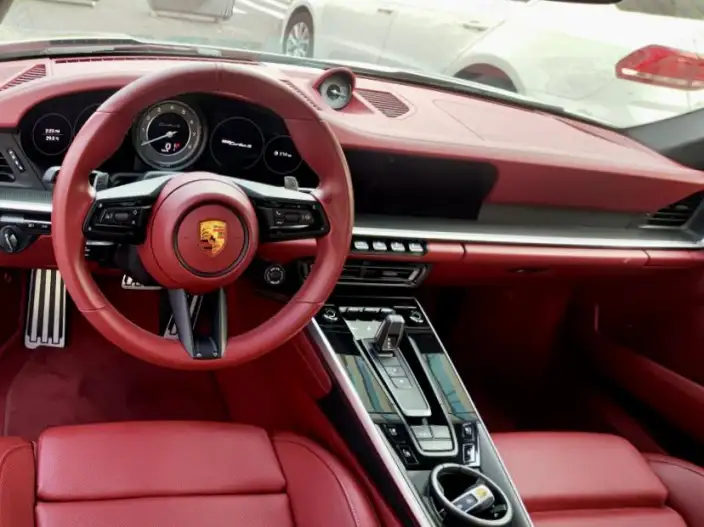 PORSCHE 911 2020 Model Turbo S 3.7T – фото 10