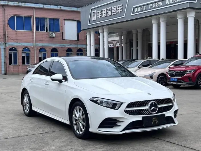 Mercedes-Benz A-class 2020 Model Facelift A 200 L Sports sedan Fashion Model – фото 3