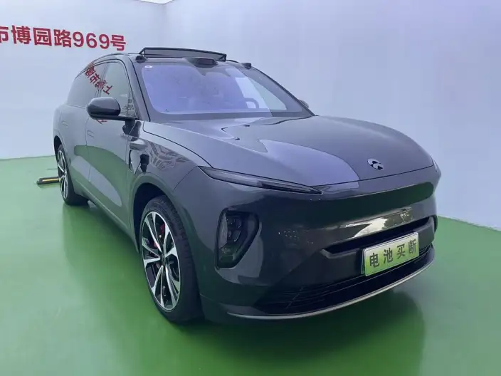 NIO ES8 2023 Model 100kWh Signature Edition – фото 3