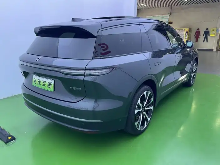 NIO ES8 2023 Model 100kWh Signature Edition – фото 6
