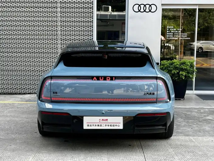 AUDI E5 Sportback 2026 Model Flagship quattro Model – фото 2