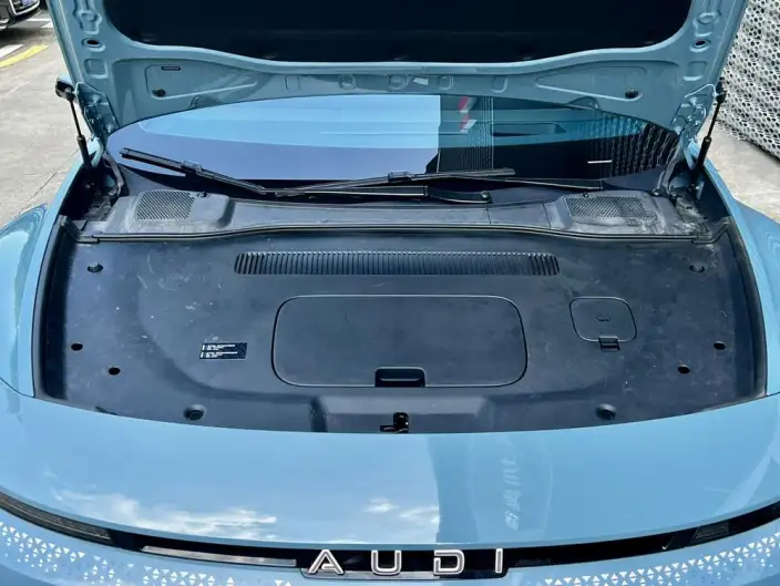 AUDI E5 Sportback 2026 Model Flagship quattro Model – фото 5