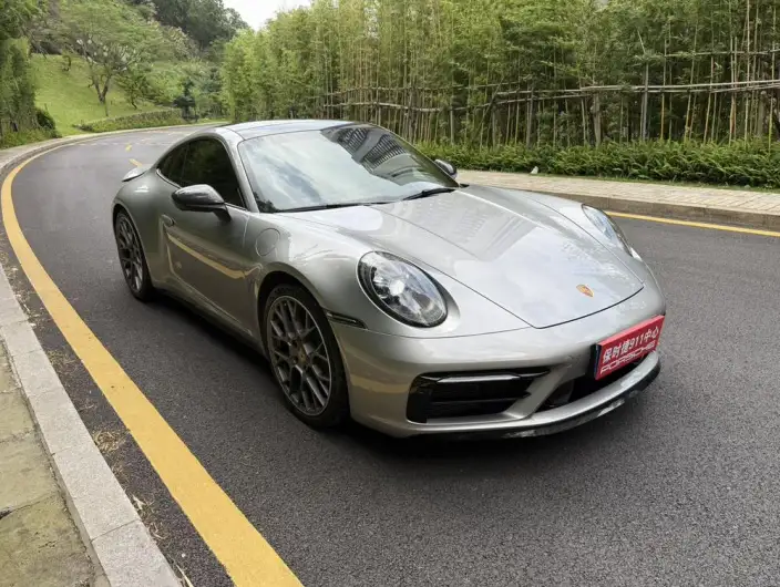 PORSCHE 911 2022 Model Carrera 3.0T – фото 3