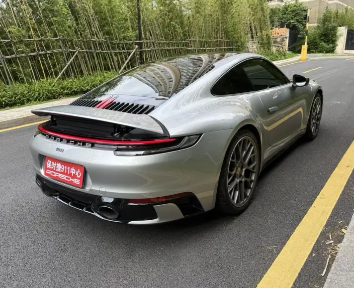 PORSCHE 911 2022 Model Carrera 3.0T – фото 6