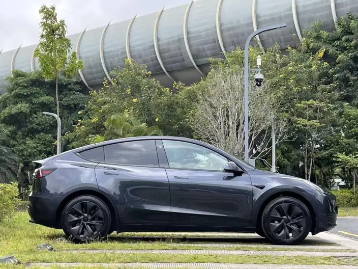 Model Y 2024 Model Rear-wheel drive version – фото 7