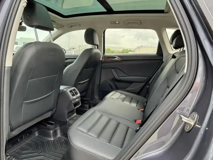 Volkswagen Tharu 2020 Model 330TSI 4WD Ultimate Edition China VI – фото 9