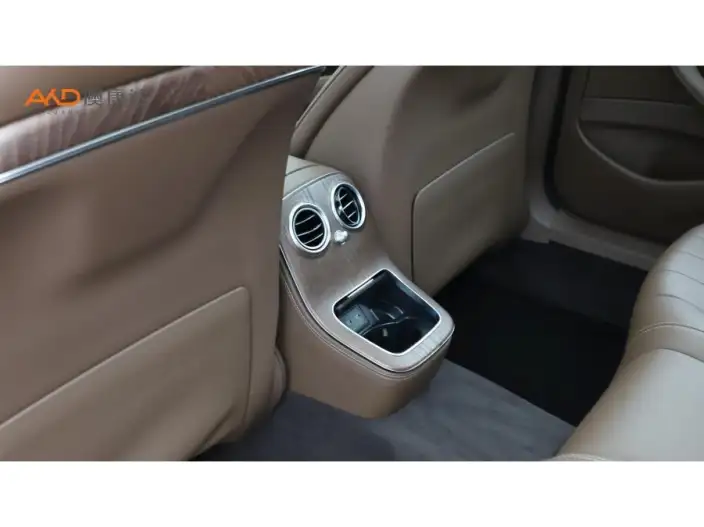 Mercedes-Benz E-Class PHEV 2022 Model Facelift II E 350 e L sedan – фото 5