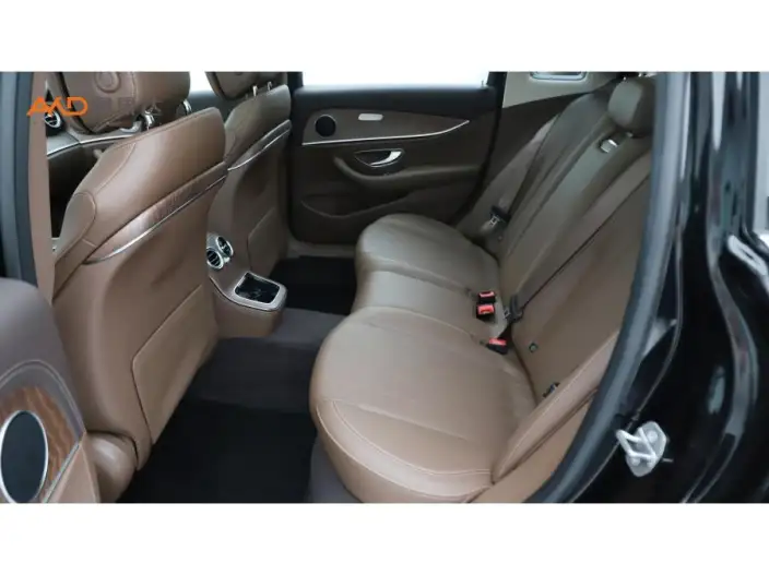 Mercedes-Benz E-Class PHEV 2022 Model Facelift II E 350 e L sedan – фото 10