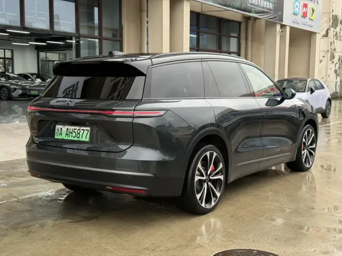 NIO ES8 2023 Model 100kWh Signature Edition – фото 5