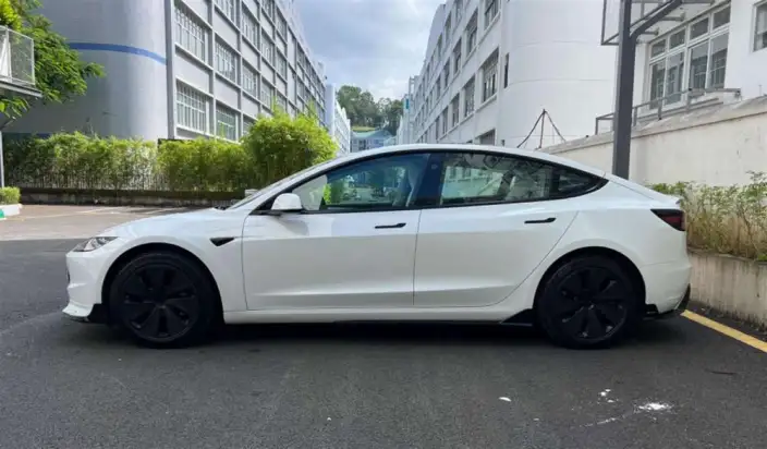 Model 3 2023 Model Rear-wheel drive version – фото 4