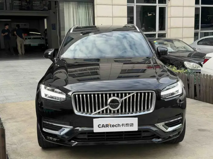 Volvo XC90 2021 Model B6 Smart Elegance Deluxe Edition 7 seat – фото 2