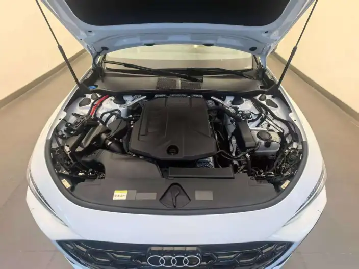 Audi A5 L 2026 Model 2.0T Sports Edition quattro – фото 5