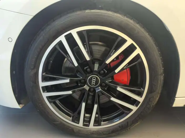 Audi A5 L 2026 Model 2.0T Sports Edition quattro – фото 7