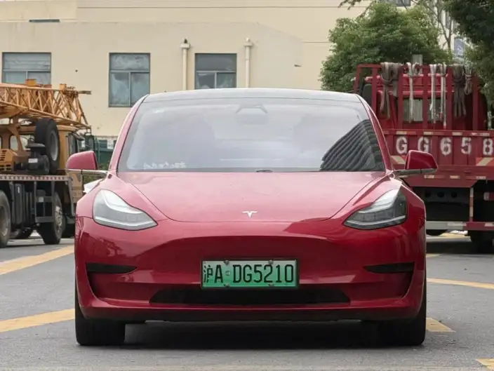 Model 3 2020 Model Standard Battery Life Rear Drive L Class Edition – фото 2