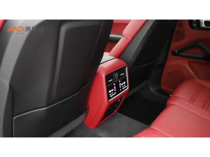 Cayenne E-Hybrid 2023 Model Cayenne E-Hybrid 2.0T – фото 5