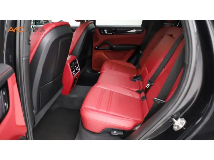 Cayenne E-Hybrid 2023 Model Cayenne E-Hybrid 2.0T – фото 8