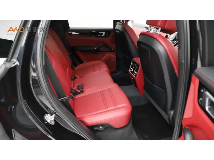 Cayenne E-Hybrid 2023 Model Cayenne E-Hybrid 2.0T – фото 10