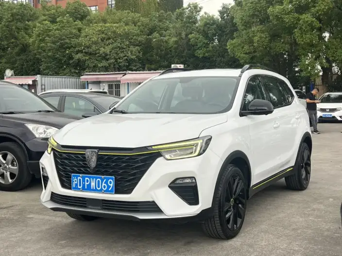Roewe RX5 2020 Model PLUS 300TGI Automatic Ali Guo Trendy Ultimate Edition – фото 1