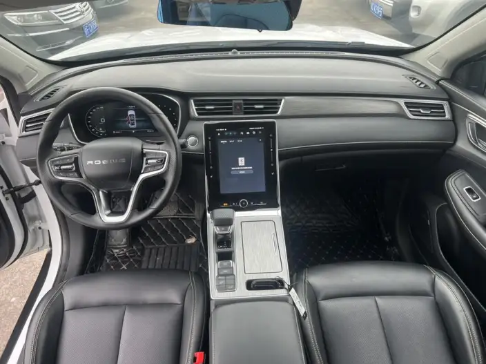 Roewe RX5 2020 Model PLUS 300TGI Automatic Ali Guo Trendy Ultimate Edition – фото 7