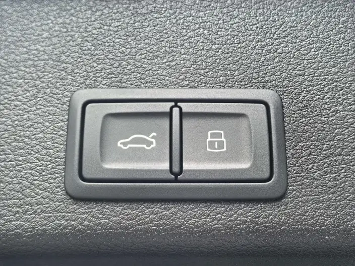 Audi RS 4 2024 Model RS4 2.9T Avant Burning engine Edition – фото 10