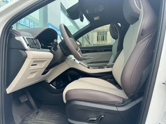 BYD Song PLUS DM 2025 Model DM-i 112KM Zunrong Model – фото 9
