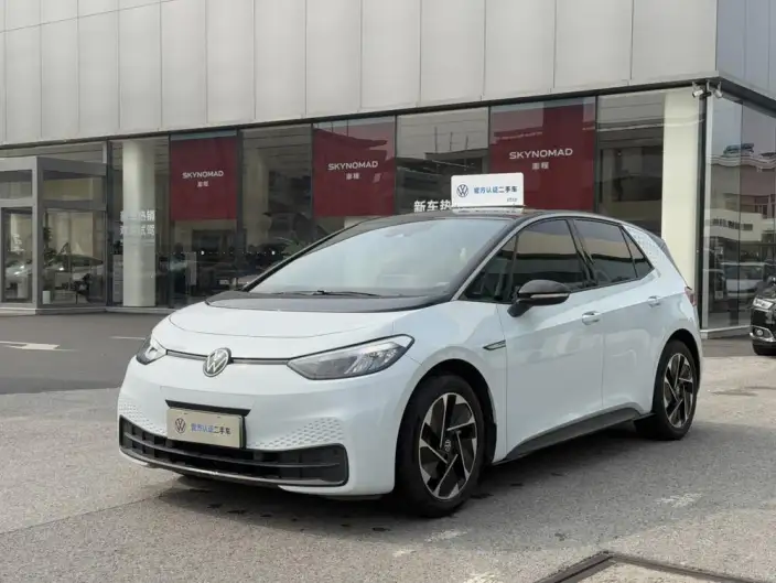 Volkswagen ID.3 2023 Model Pure Smart Edition – фото 1