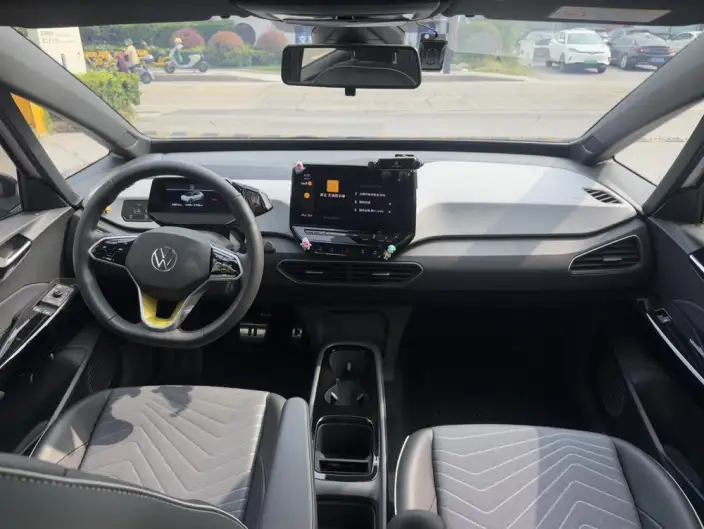 Volkswagen ID.3 2023 Model Pure Smart Edition – фото 6