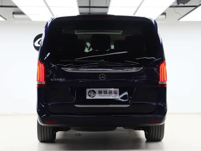 Mercedes-Benz V-Class 2021 Model V 260 L Long wheelbase Premium Edition – фото 5