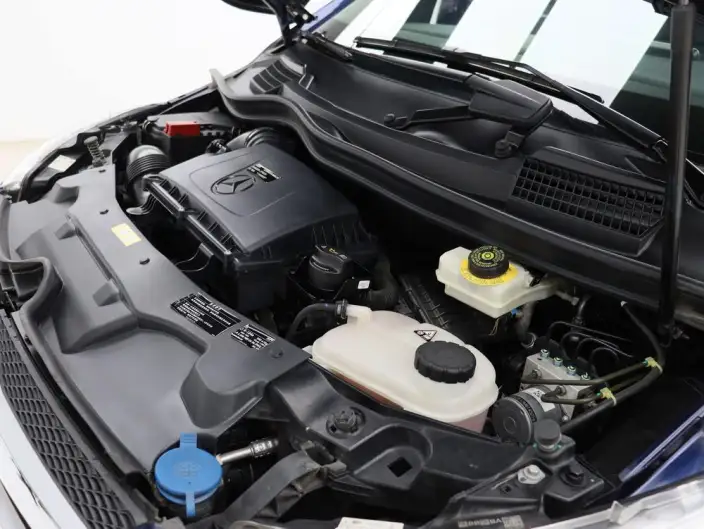 Mercedes-Benz V-Class 2021 Model V 260 L Long wheelbase Premium Edition – фото 7