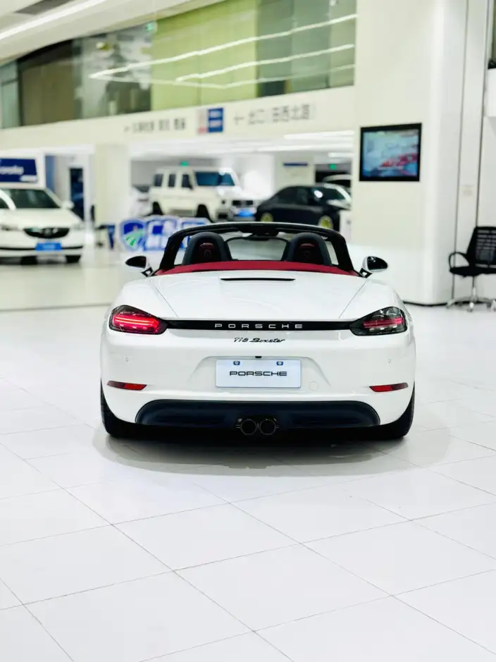 Porsche 718 2023 Model Boxster Style Edition 2.0T – фото 4