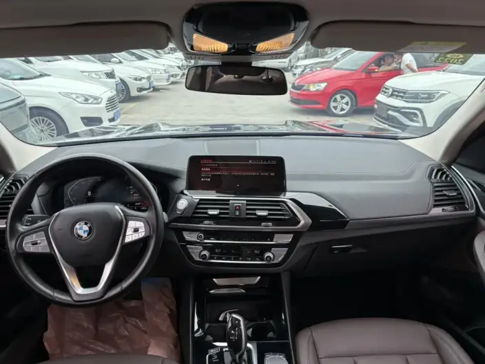 BMW X3 2020 Model xDrive25i Luxury Set – фото 6