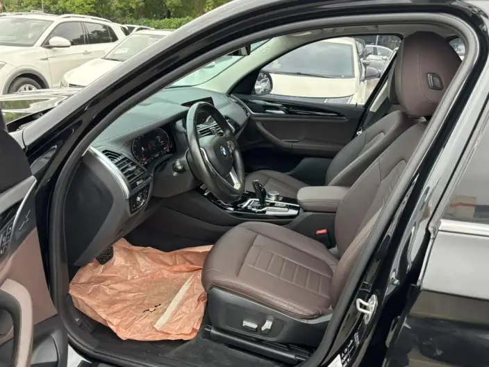 BMW X3 2020 Model xDrive25i Luxury Set – фото 8