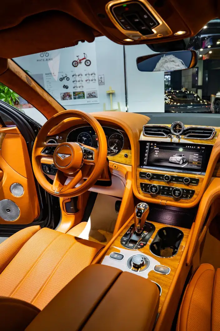 Bentayga 2021 Model 4.0T V8 – фото 6