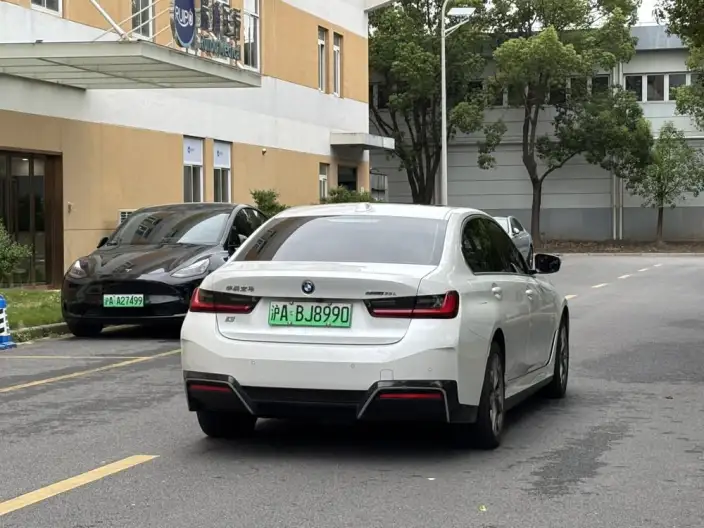 BMW i3 2022 Model eDrive35L – фото 7