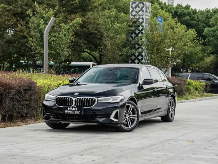 BMW 5 Series 2022 Model Facelift II 530Li Leading Model Luxury Set – фото 1