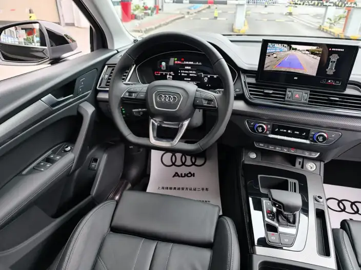 Audi Q5L 2021 Model 40 TFSI Luxury Dynamic Model – фото 9