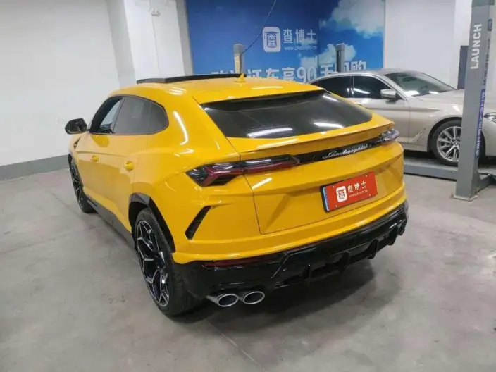 Urus 2021 Model 4.0T V8 – фото 3