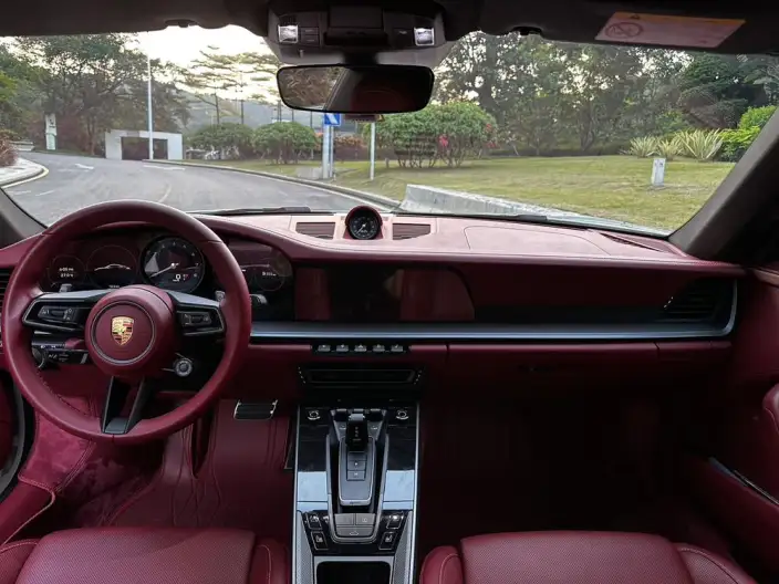 PORSCHE 911 2022 Model Carrera 3.0T – фото 9