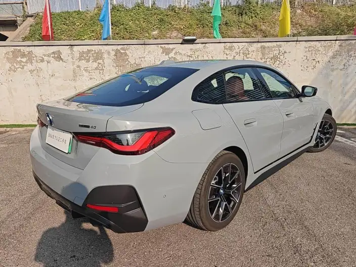 BMW i4 2023 Model eDrive40 – фото 5